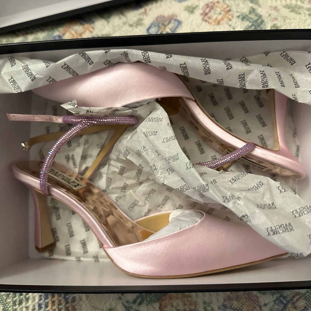 Badgley Mischka Women's Kamilah Pointed Ankle Strap High Heel Sandals - Picture 6 of 9
